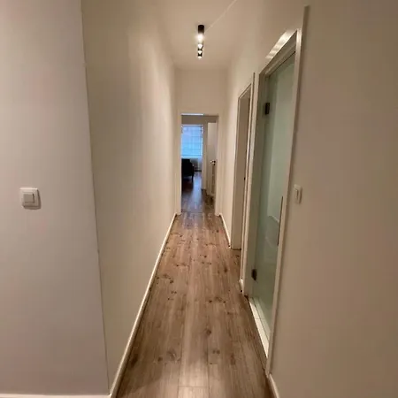 Lovely 2 Bedroom Near Knokke-strand Bar Knokke-Heist